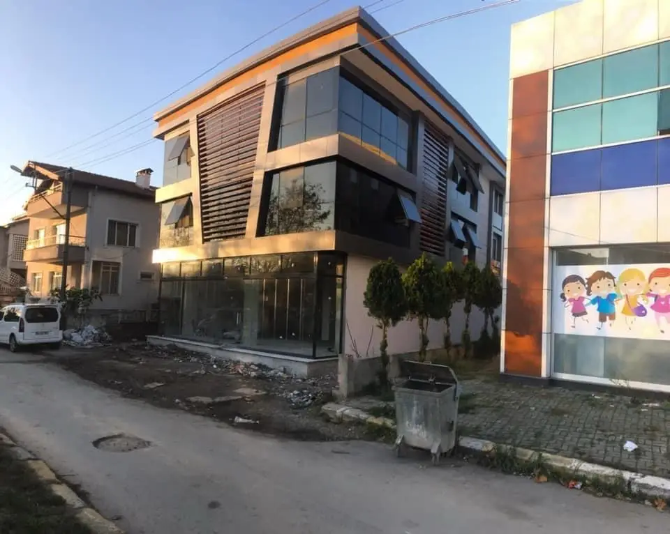 Yılmaz Yapı İş Merkezi – İş Dünyasının Yeni Buluşma Noktası-2